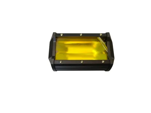 Foco LED de Trabajo para Vehículos 4x4 y Maquinaria – Iluminación Potente y Resistente para Condiciones Adversas en Chile